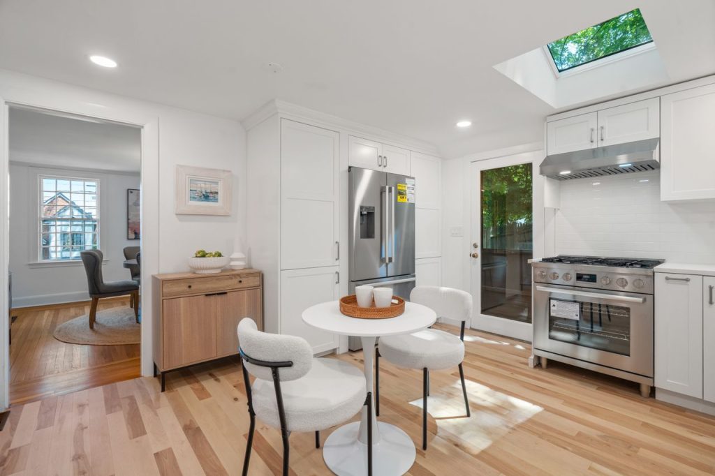 25 Chestnut_Hill_Road, Chestnut Hill, MA_Kitchen_to_Deck_Staged_to_Sell_Luan D White Real Estate